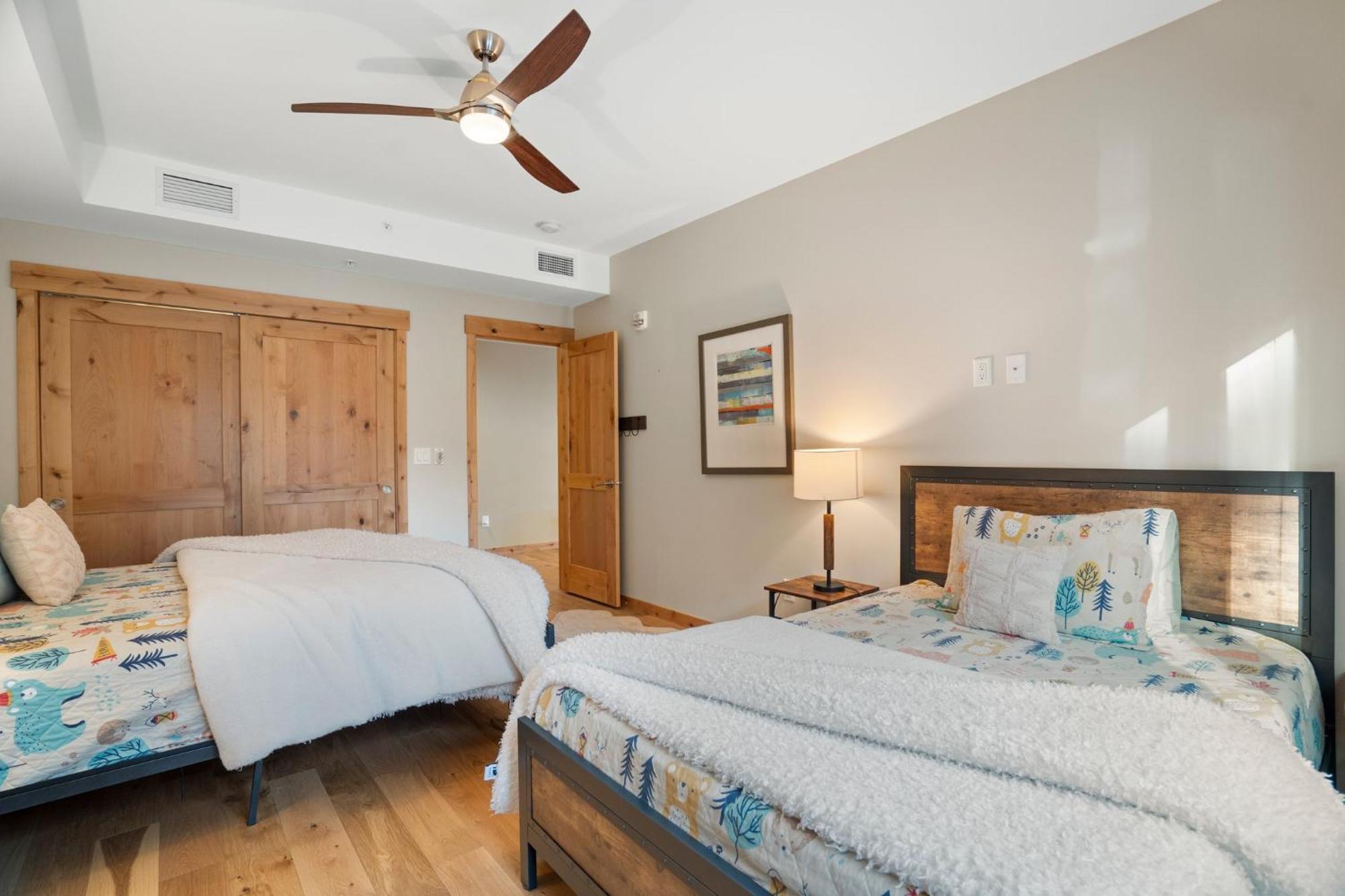 Apartment Spring Creek By Canadian Rockies Vacation